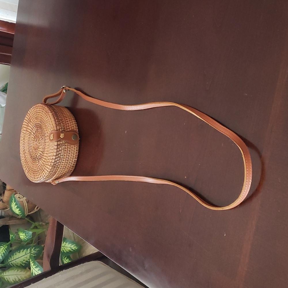 COPY - Woven brown tan cross bag